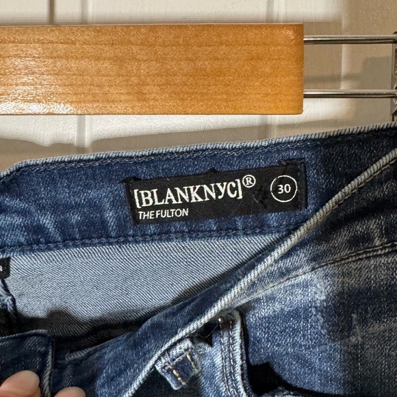 Blank NYC Dark Blue Jean Shorts - Picture 4 of 7